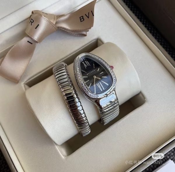 Puvlgari watch