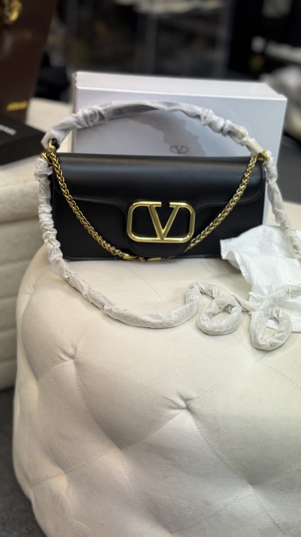Valentino väska