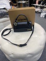Jaquemus väska